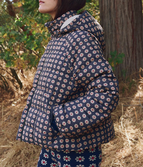 The Whistler Puffer - Frosted Daisy