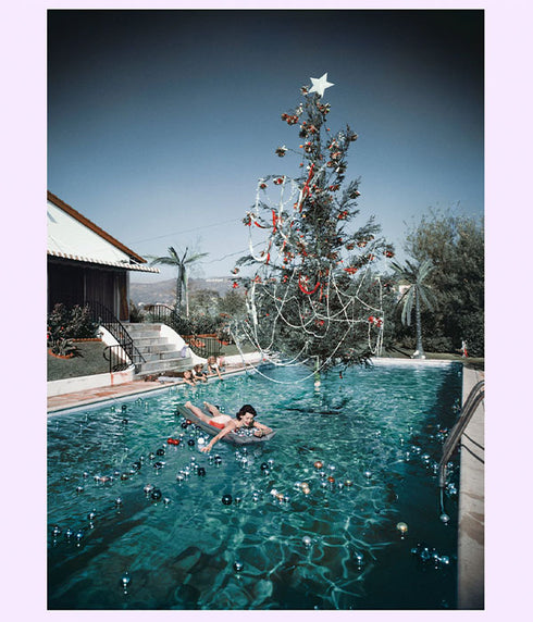 Slim Aarons Christmas Swim Puzzle - 1000 Pieces