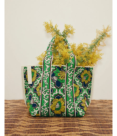 Liana Jacquard Maxi Tote