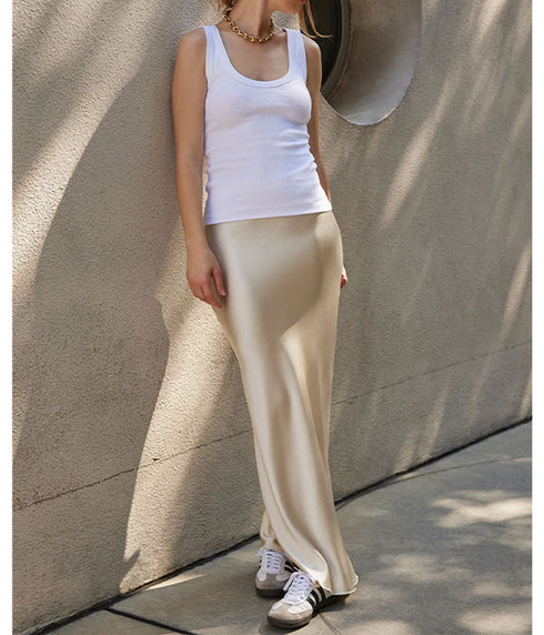 The Scoop It Up Tank - White