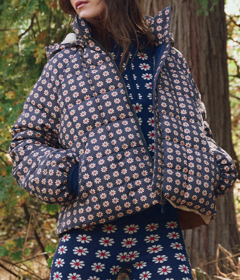 The Whistler Puffer - Frosted Daisy