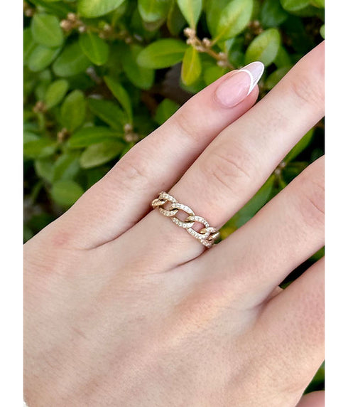 Circle Link Diamond Dust Chain Link Ring - Yellow Gold
