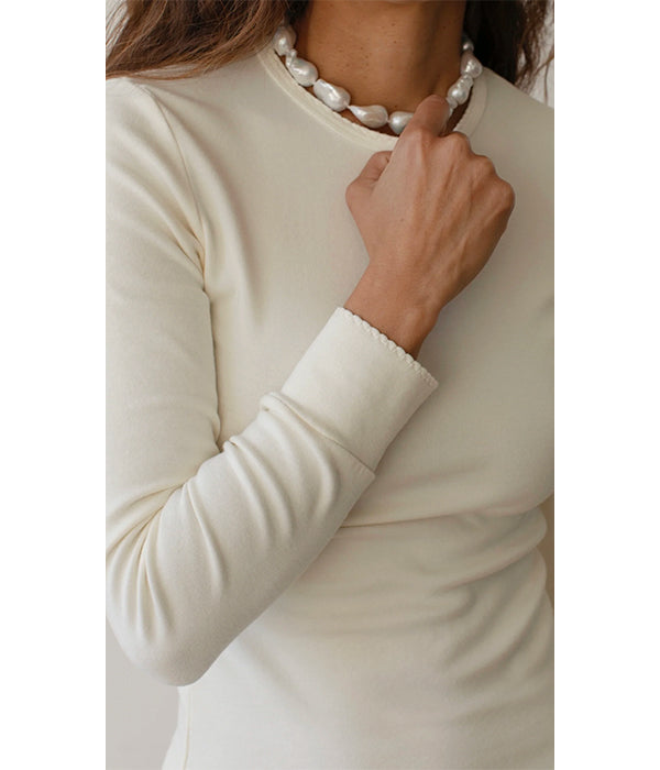 Baby Rib Scallop Long Sleeve Tee - Creme