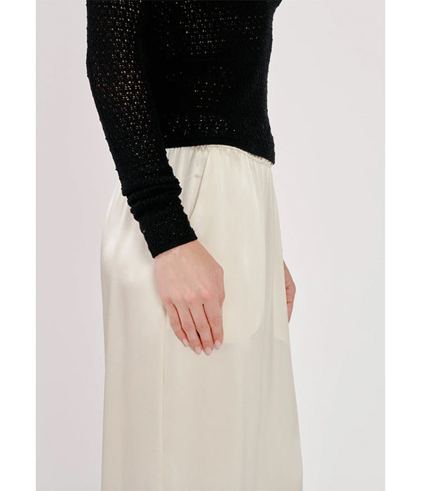 Marlo Fine Knit Mock Neck Top - Black